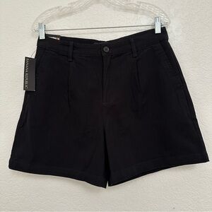 Banana Republic Women's Classic Black Bermudas Shorts